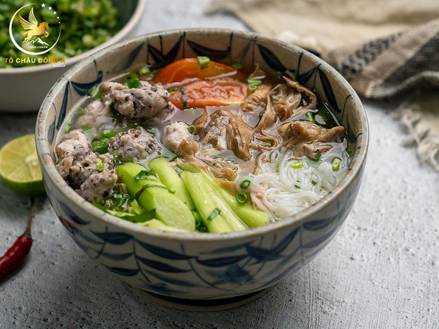 Bún mọc dọc mùng